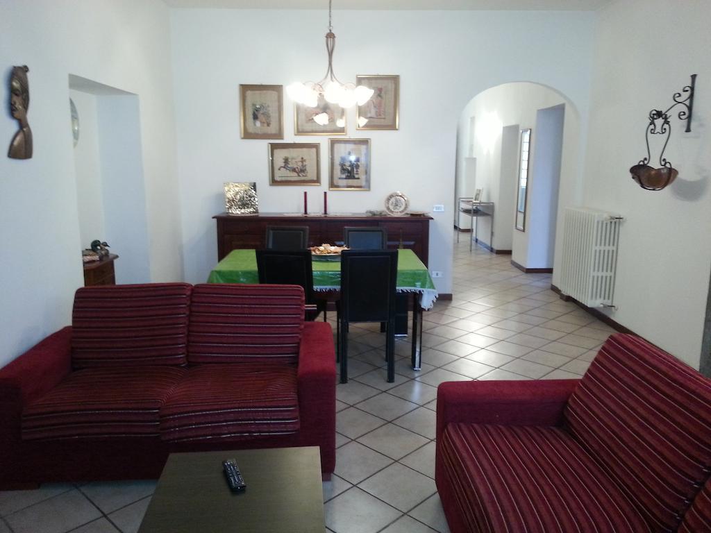 B&B Smeraldo Airport Bergamo Værelse billede