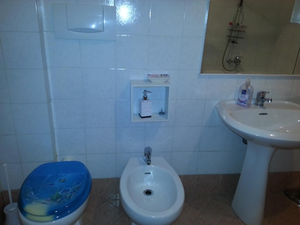 B&B Smeraldo Airport Bergamo Værelse billede